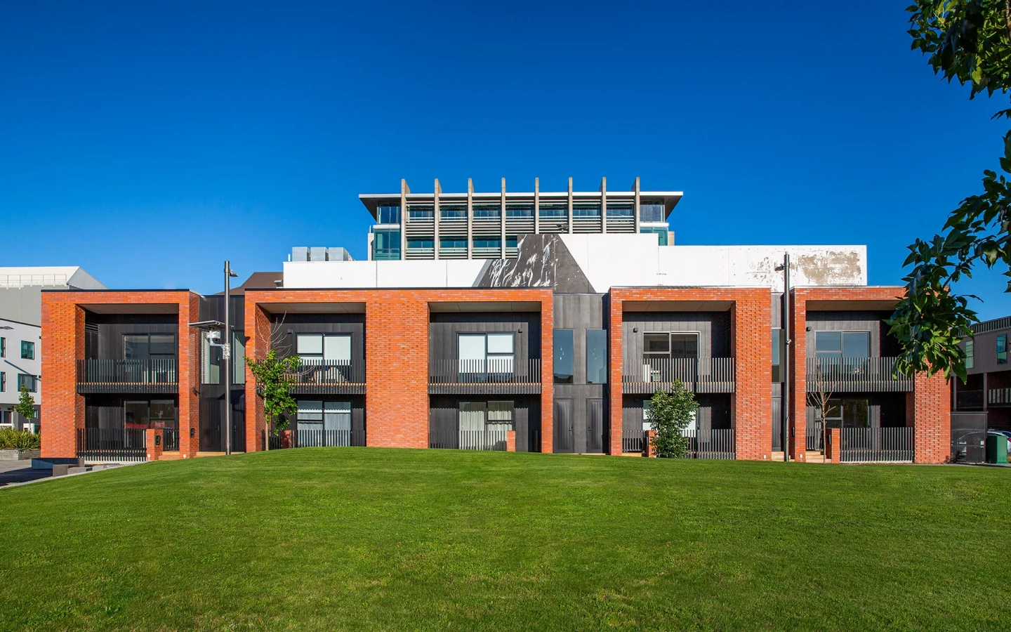 <img alt="" src="/images/0/0/1/-/a/001-architecture-photographer-new-zealand---lumo-6069e892.webp?description" width="960" height="640" style="--aspect-ratio: 1920/1280;" /> fetchpriority=