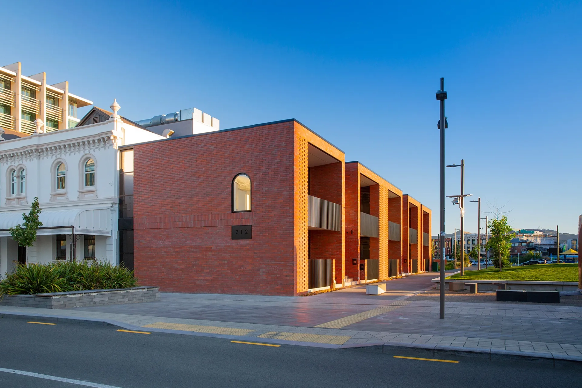 <img alt="" src="/images/0/0/5/-/a/005-architecture-photography-christchurch-lumo-17093812.webp?description" width="960" height="640" style="--aspect-ratio: 1920/1280;" />