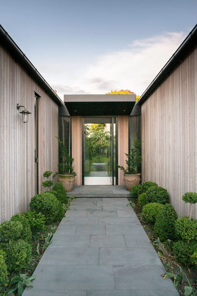 <img alt="" src="/images/0/0/7/a/-/007a-architecture-photographer-south-island-lumo-18a50801.webp?description" width="720" height="1080" style="--aspect-ratio: 1440/2160;" />