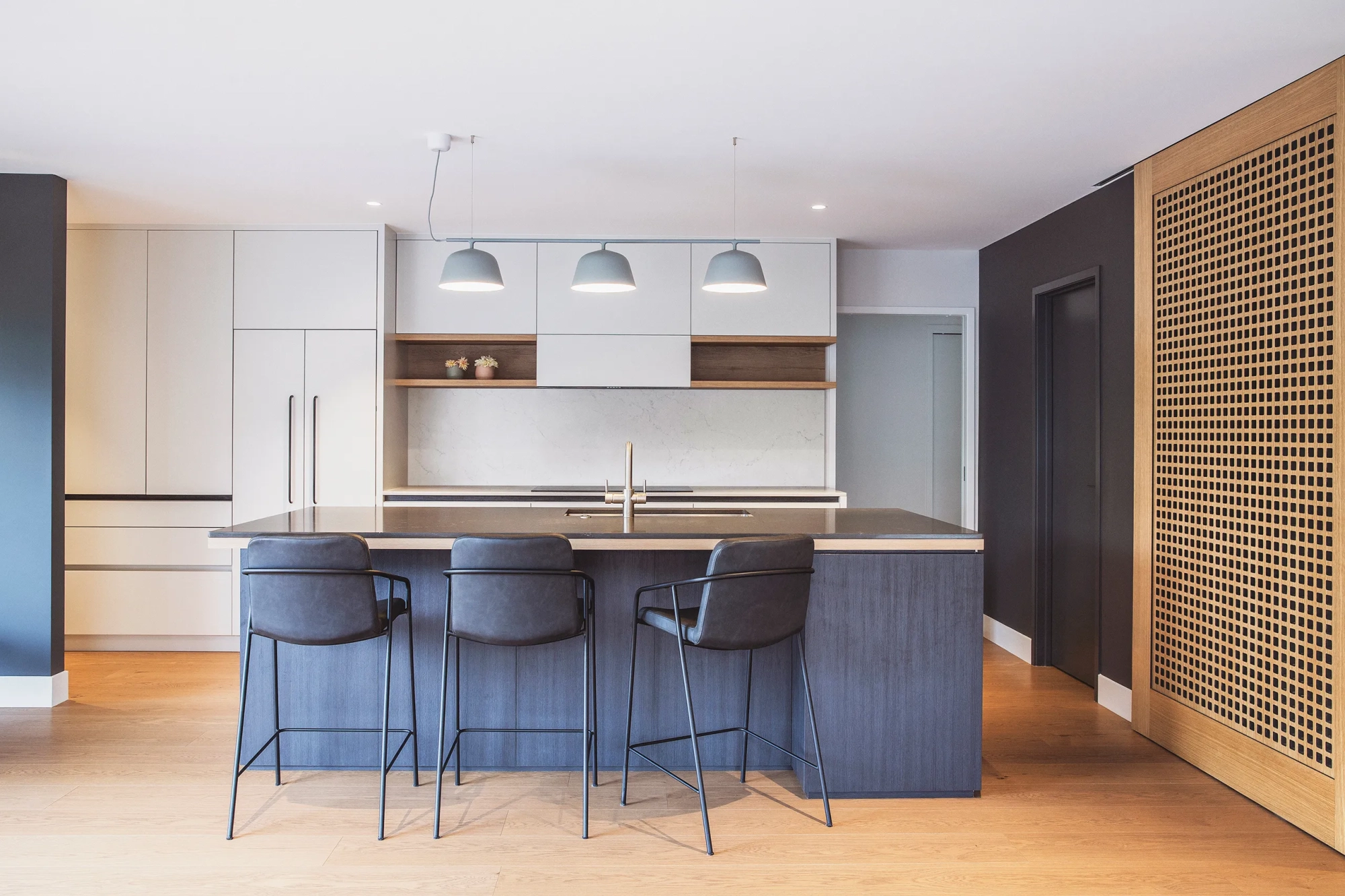 <img alt="" src="/images/a/r/m/s/t/armstrong-interiors-reno-lumo-photography-005-0a28793c.webp?description" width="1280" height="853" style="--aspect-ratio: 2560/1707;" />