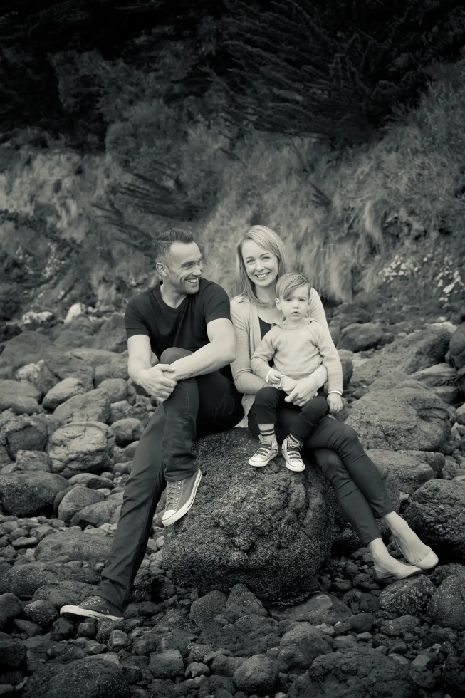 <img alt="" src="/images/l/u/m/o/-/lumo-photography-scotty-brown-family-portraits-natural-103cd012.webp?description" width="685" height="1028" style="--aspect-ratio: 1371/2056;" />