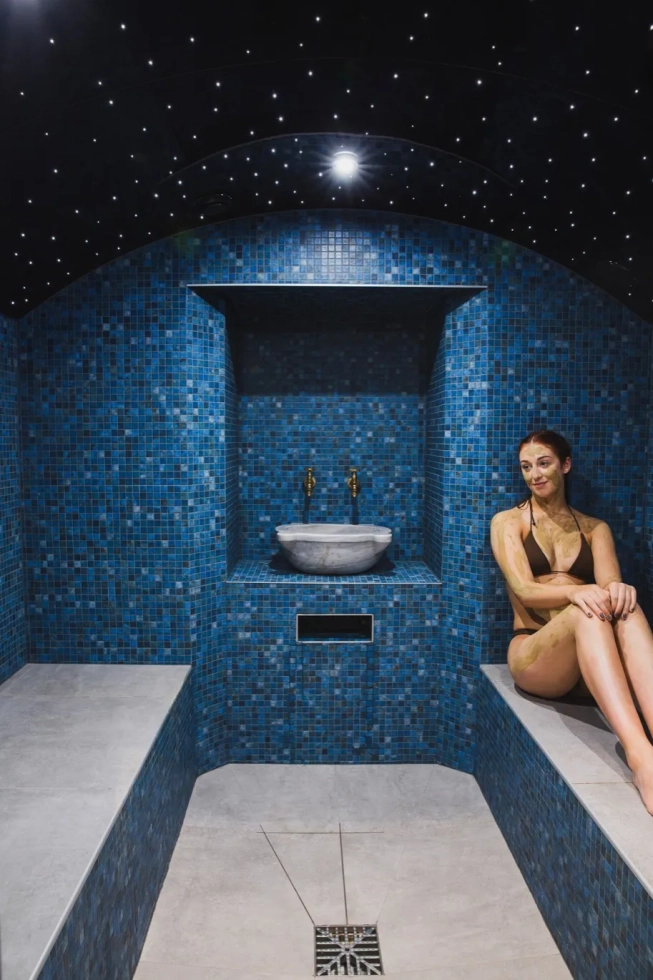 <img alt="" src="/images/o/p/u/k/e/opuke-interior-design-lumo-photography2-abbf9e10.webp?description" width="456" height="685" style="--aspect-ratio: 913/1370;" />