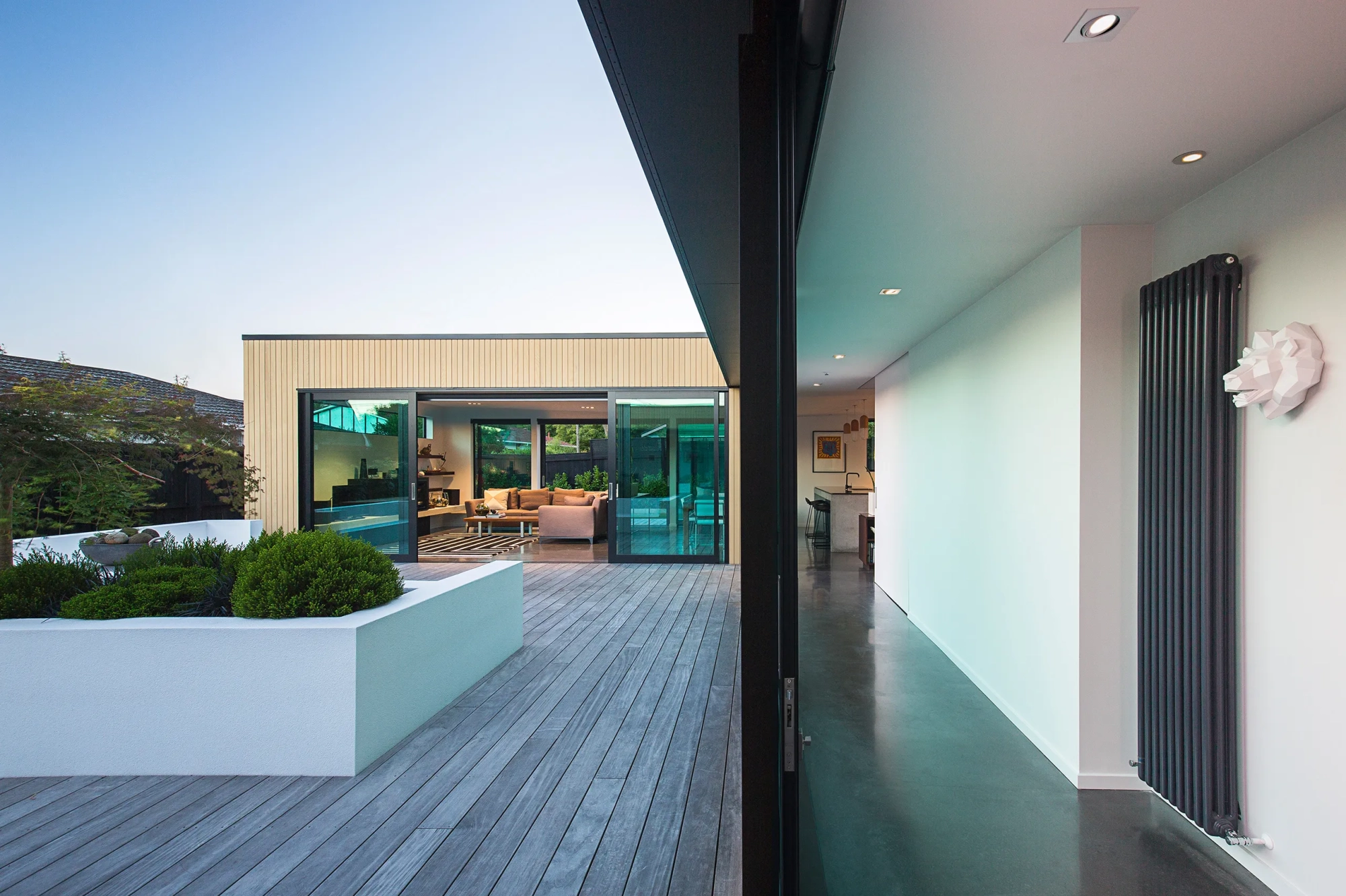 <img alt="" src="/images/o/t/a/u/t/otautahi-architecture-lumo-photography-04-925d9726.webp?description" width="1280" height="853" style="--aspect-ratio: 2560/1707;" />