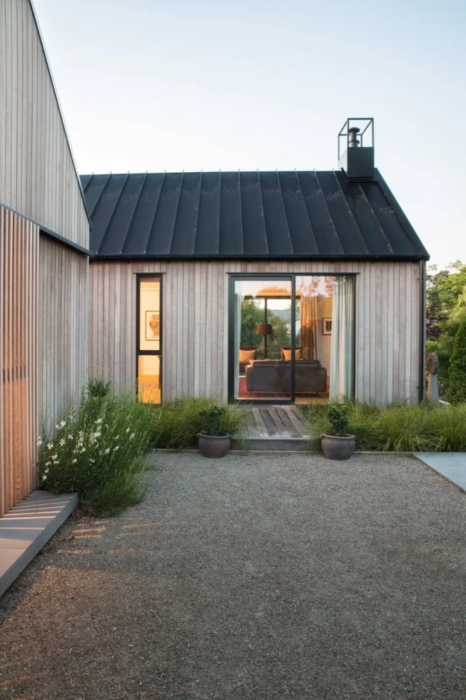 <img alt="" src="/images/r/i/v/e/r/river-house-aw-architects-architecture-lumo-photography-19-ebdf0147.webp?description" width="456" height="685" style="--aspect-ratio: 913/1370;" />